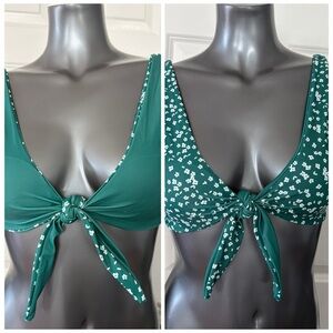 ZAFUL Green & White Floral Tie-Front Reversible Bikini Top